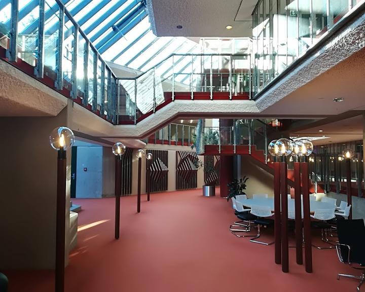 Collegium Glashutten Kantine